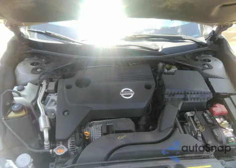 2014 Nissan Altima 2.5 S from USA, damaged, VIN 1N4AL3AP4EC131503